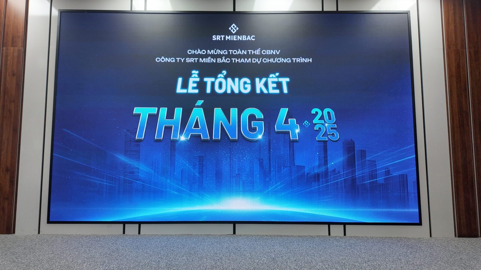 Lễ tổng kết tháng 4 – SRT Miền Bắc – Chinh phục đỉnh cao – Vững vàng bứt phá